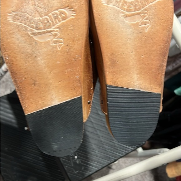 Freebird Tan Leather Sandals - Picture 3 of 3